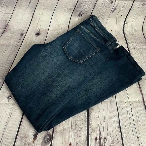 J. Crew Broken In Boyfriend Jeans Sz 26 - Picture 1 of 6